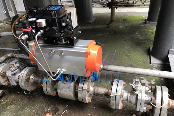 Q641N-64P氣體帶定位器高壓球閥發(fā)貨及現(xiàn)場(chǎng)安裝調(diào)試4