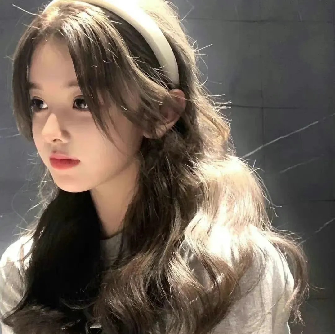 亚洲精品无码专区探索精彩内容尽享视觉盛宴每日更新不容错过